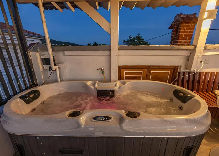 Lapis アパート ヤドラニヴォ