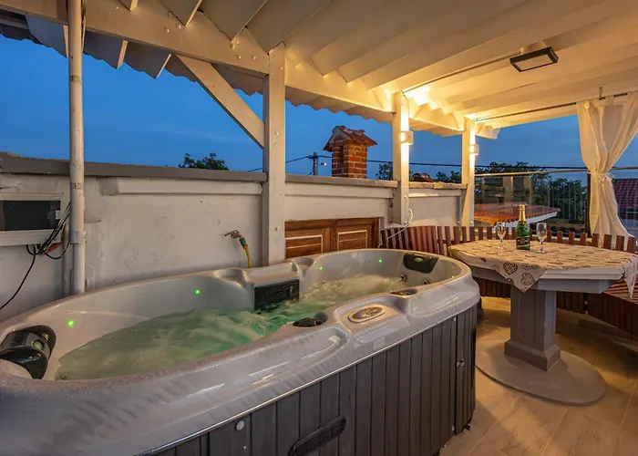 Lapis アパート ヤドラニヴォ