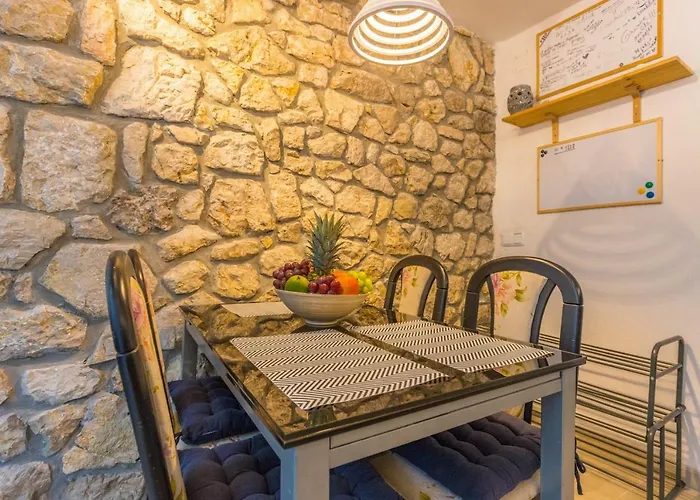 Lapis アパート *