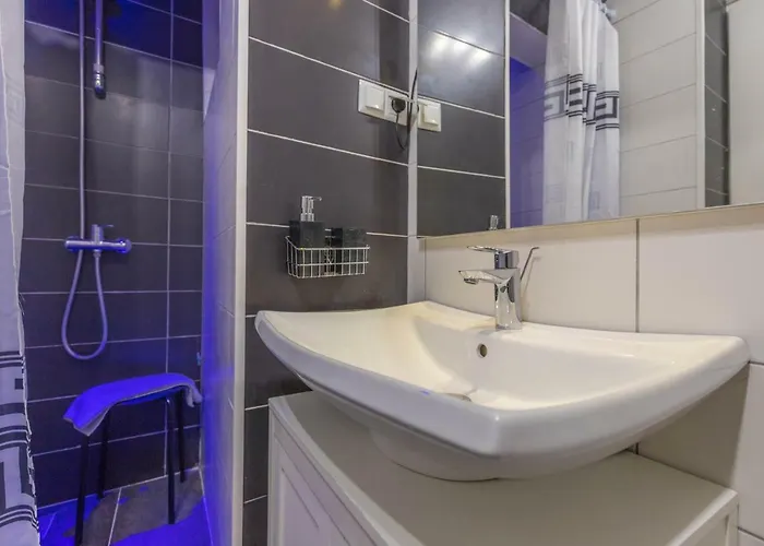 Lapis アパート *